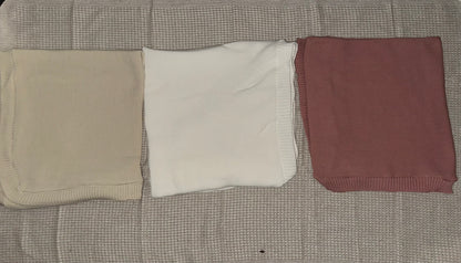 Couverture bébé en maille