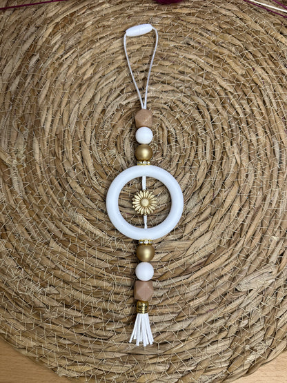 Bijou de voiture